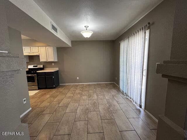 Building Photo - 1801 Rose Gate Way