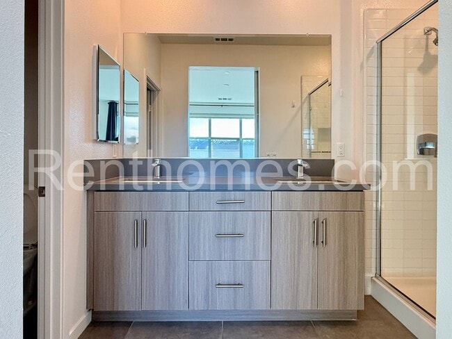 Building Photo - 10441 Harlow Cir