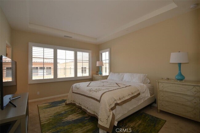 Building Photo - 51 Lupari-