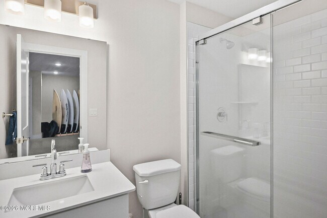 Building Photo - 4039 Heron Dr