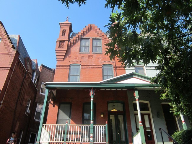 Primary Photo - 2120 Mt Royal Terrace