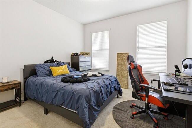 Building Photo - 5303 Levana St