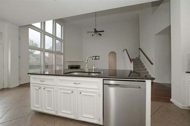 Building Photo - 14830 Barton Grove Ln