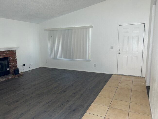 Living Room - 45408 17th St E