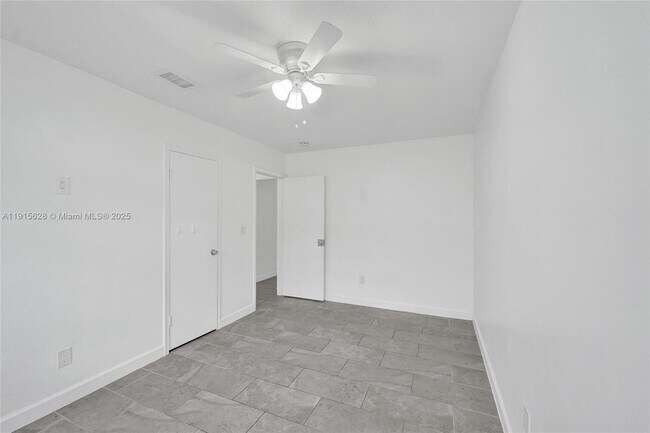 Building Photo - 6283 Sherman St