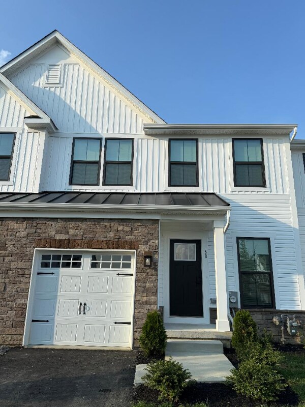 Building Photo - 68 Rosemary Wy