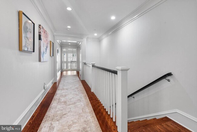 Building Photo - 5600 Brite Dr