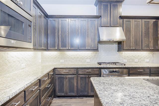 Building Photo - 3640 Carlsbad Way