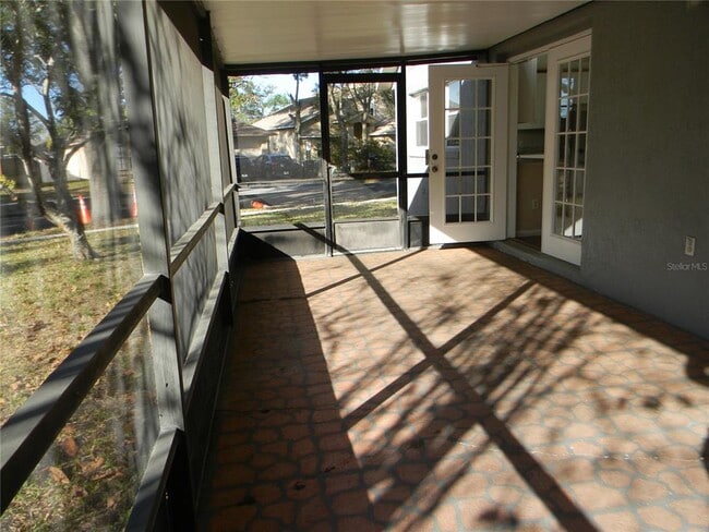 Building Photo - 150 Abbey Hollow Dr