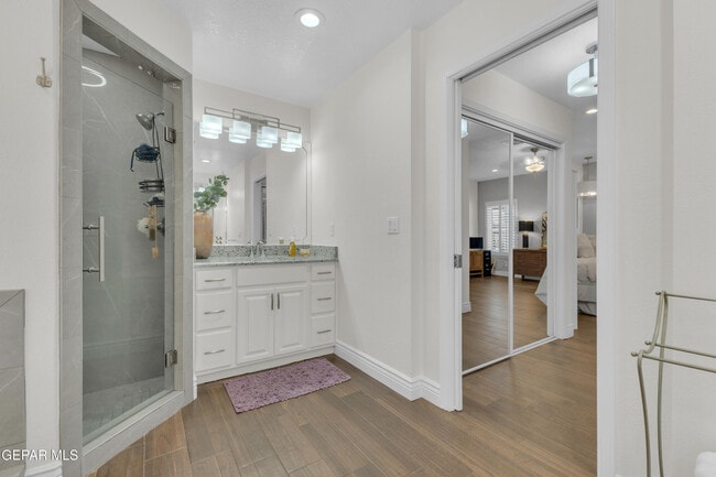 Building Photo - 2085 Paseo Del Prado Dr