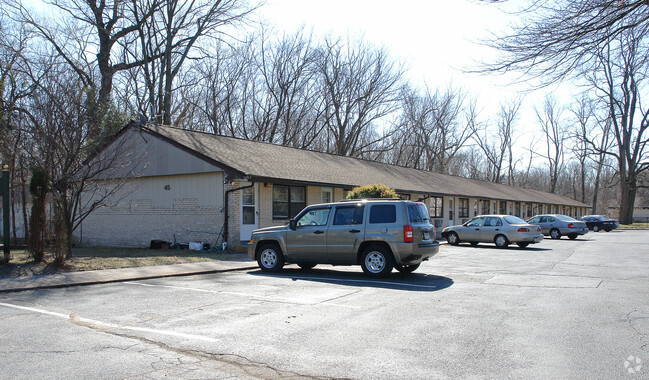 Building Photo - Woodside Apartments