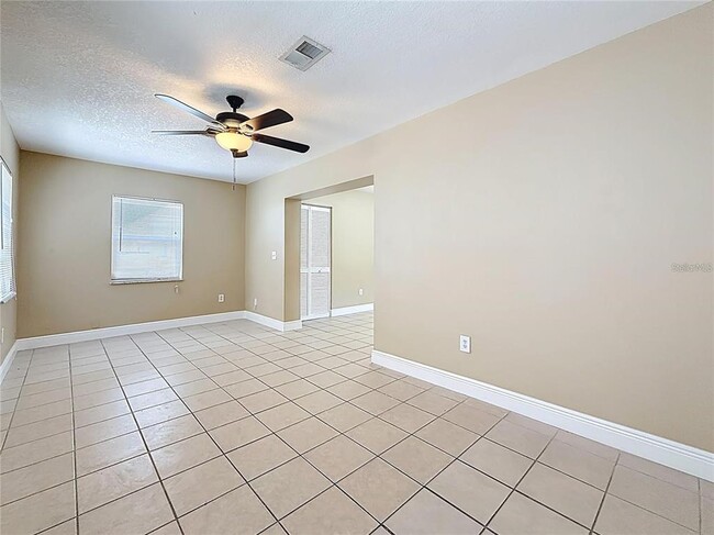 Building Photo - 8345 81st Ct N