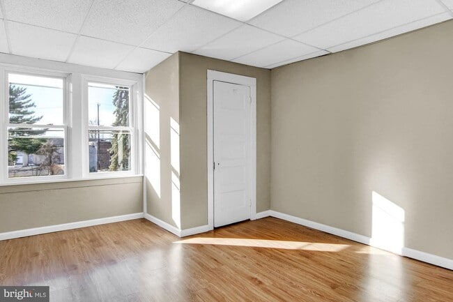 Building Photo - Coming Soon- Spacious 3 Bedroom Home with ...
