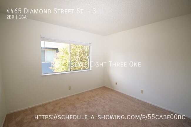 Building Photo - 4465 Diamond St