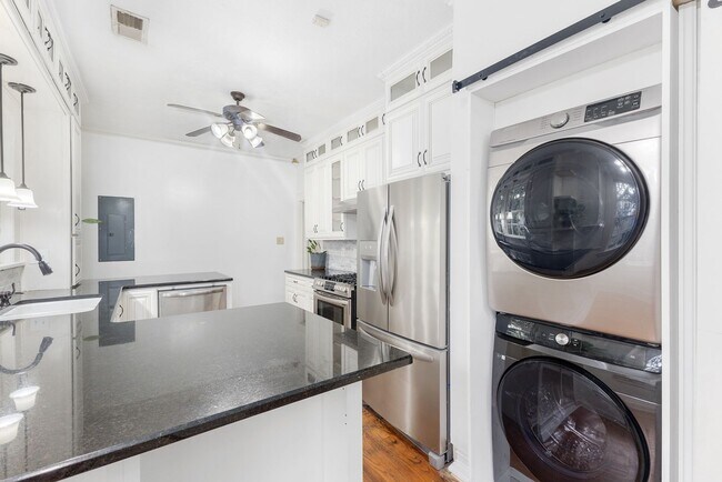 Building Photo - View of Columbus Country Club Golf Course,...