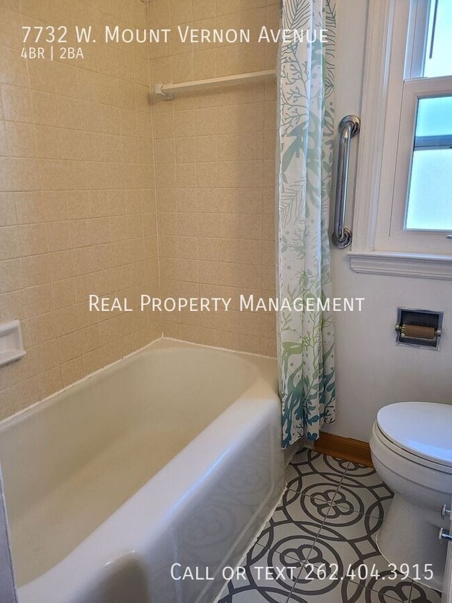 Building Photo - 7732 W Mt Vernon Ave