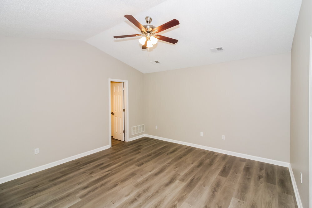 Building Photo - 8153 Green Valley Cove