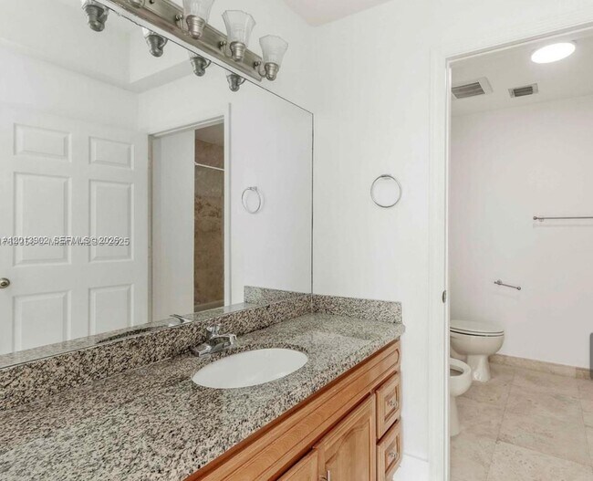 Building Photo - 3590 Coral Wy