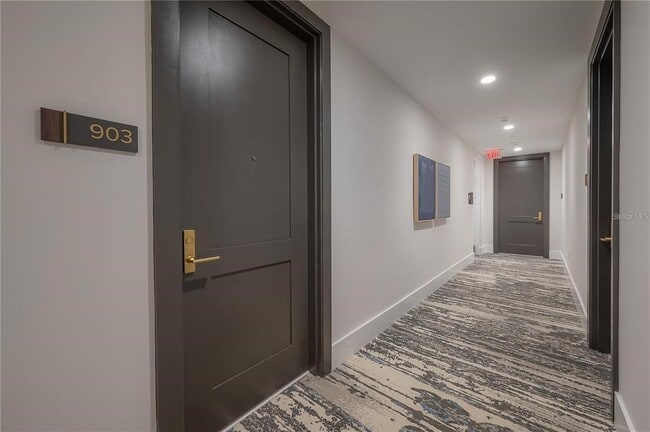 Building Photo - 2103 Bayshore Blvd