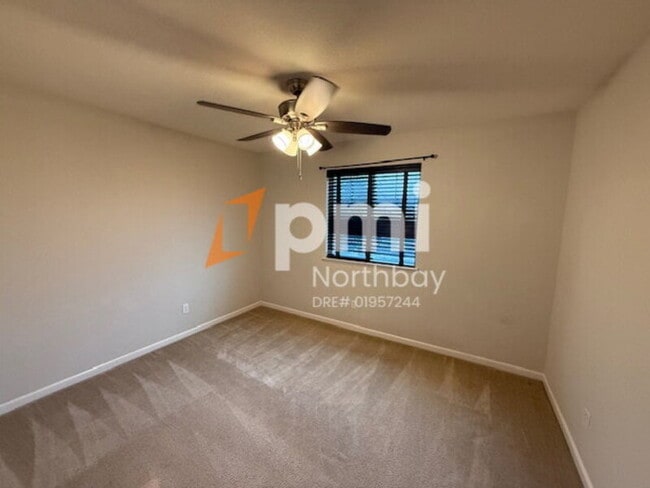 Building Photo - 1275 Dartmouth Cir