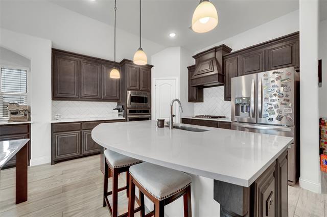 Building Photo - 517 Birch Grv Dr