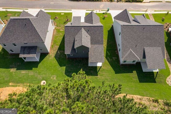 Building Photo - 140 Cedar Pk Wy