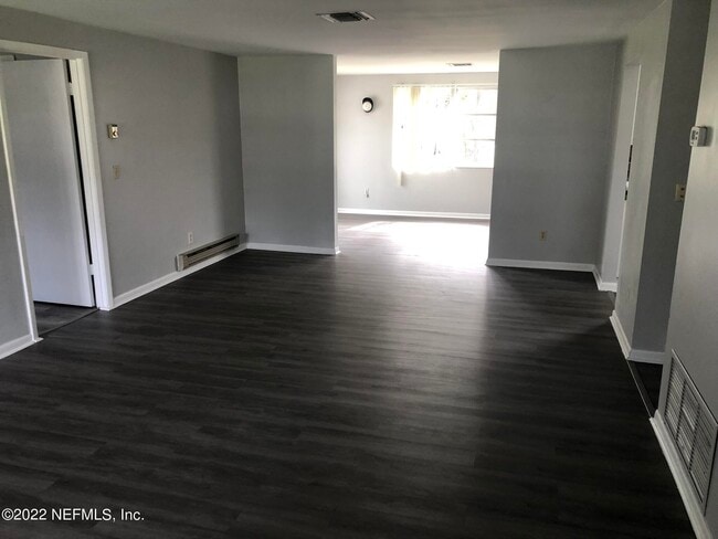 Building Photo - 233 Deltona Blvd