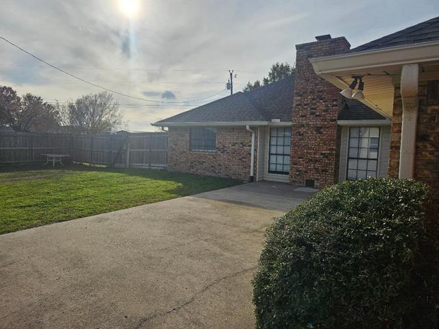 Building Photo - 500 Mustang Ct