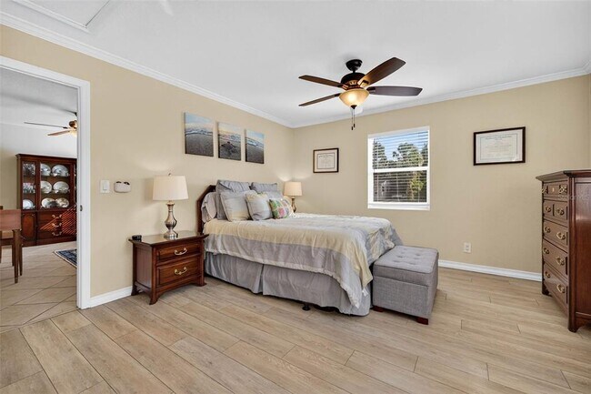 Building Photo - 1334 59th St N