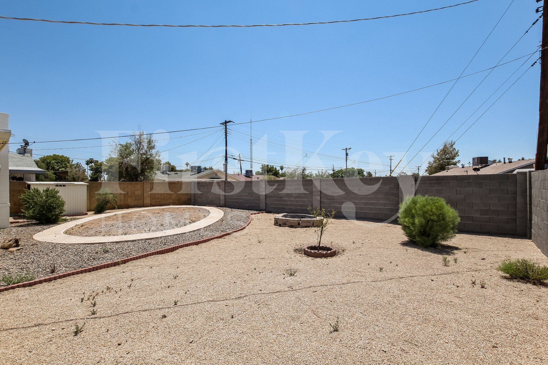 Building Photo - 2311 W Maryland Ave