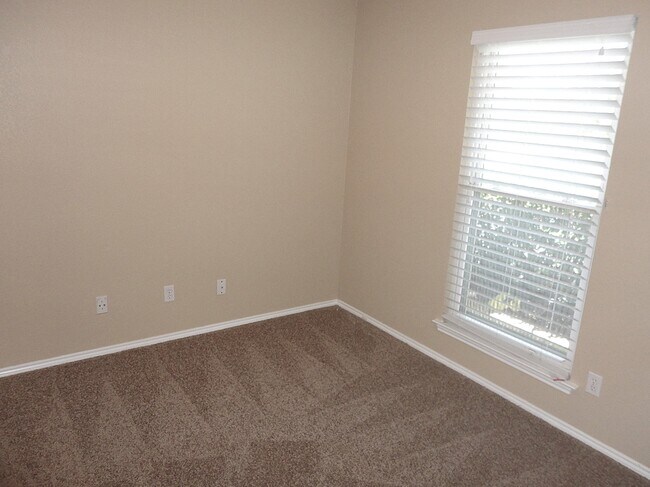 Building Photo - 2972 Timber Creek Trail