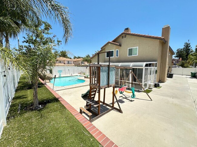 Building Photo - 41411 Iona Cir