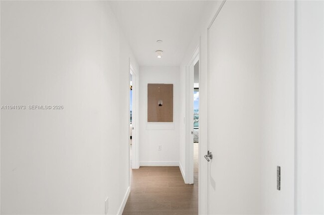 Building Photo - 500 Alton Rd