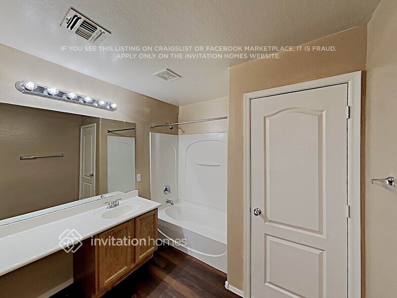 Building Photo - 25565 W North Star Ln