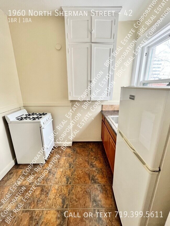 Building Photo - 1960 Sherman St