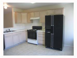 Building Photo - 1610 Parkwood Dr