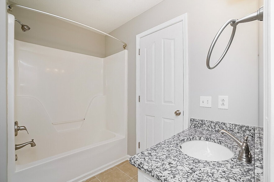 Building Photo - 1107 Binford Ct