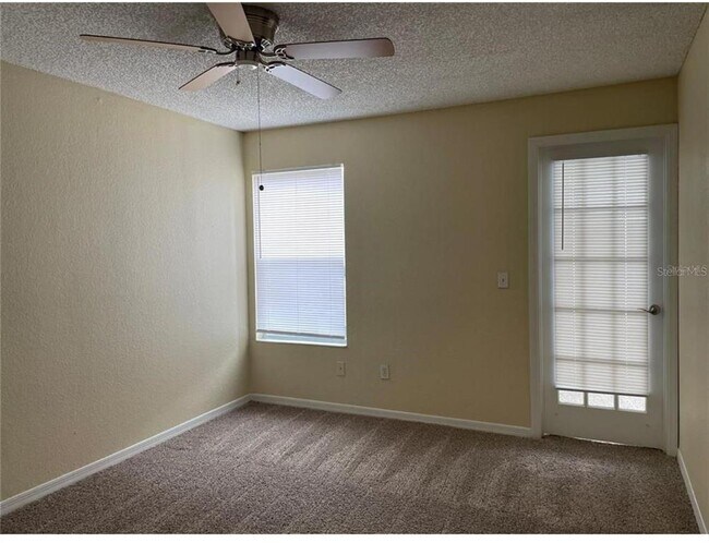 Building Photo - 5160 Conroy Rd