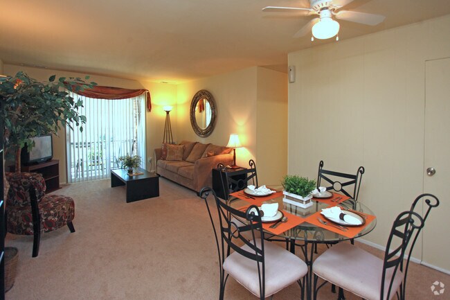 Amber Ridge Greensboro Nc Apartment Finder