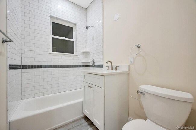 Building Photo - 41-06 25th Ave