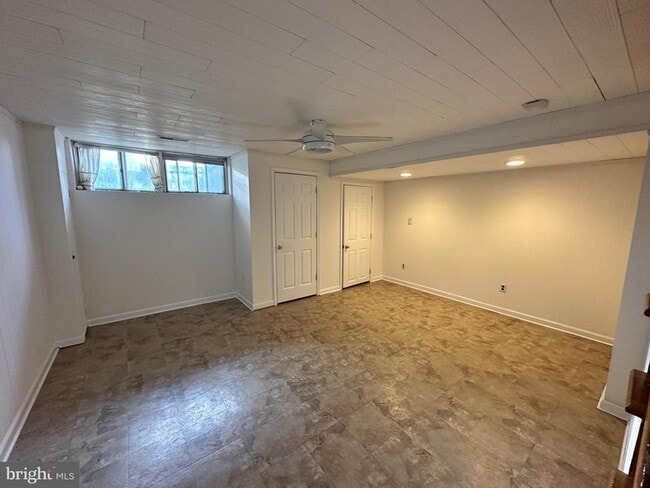 Building Photo - 5125 Westland Blvd