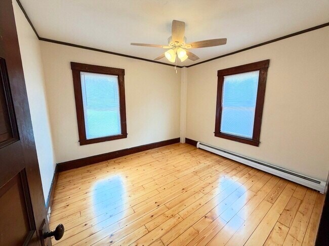 Building Photo - 38 A St