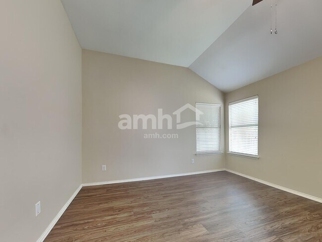 Building Photo - 406 Fireberry Dr