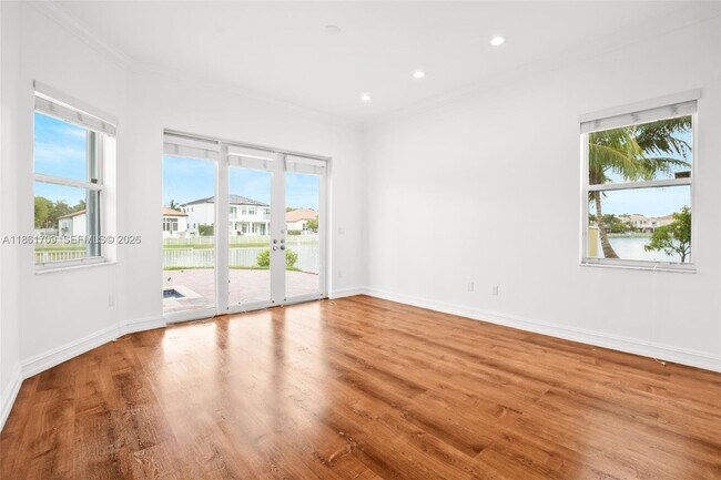 Building Photo - 5168 SW 157th Ave