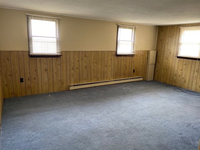 Building Photo - 2 Albert Ln