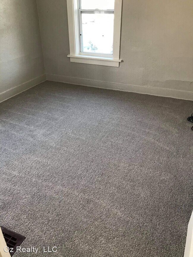 Building Photo - 2 br, 1 bath House - 3907 Lagrange St