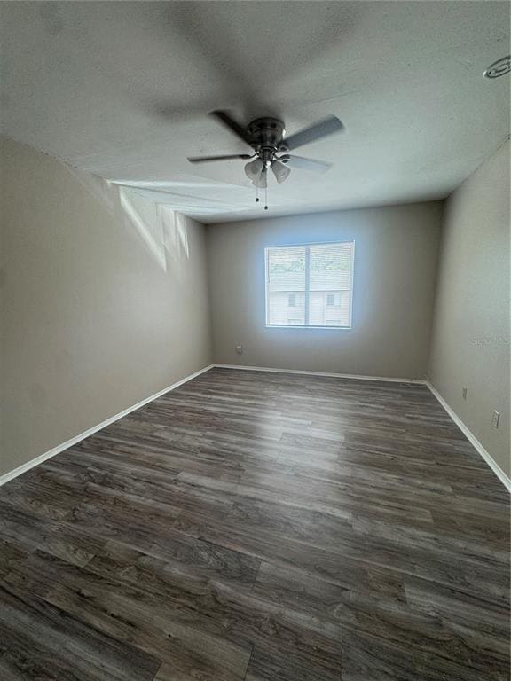 Building Photo - 5503 Pokeweed Ct