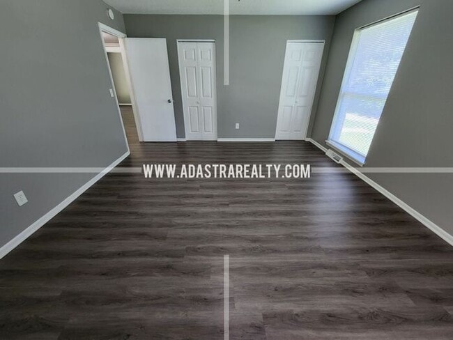 Building Photo - Affordable Raytown Area KCMO Apartment-Ava...