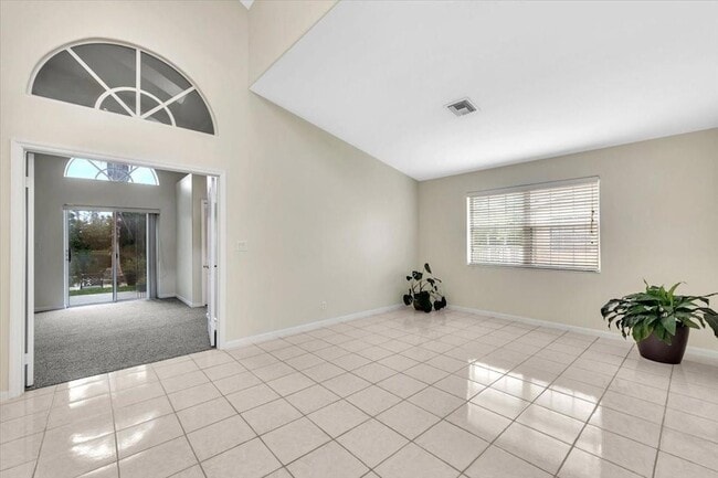 Building Photo - 20231 NW 10th St