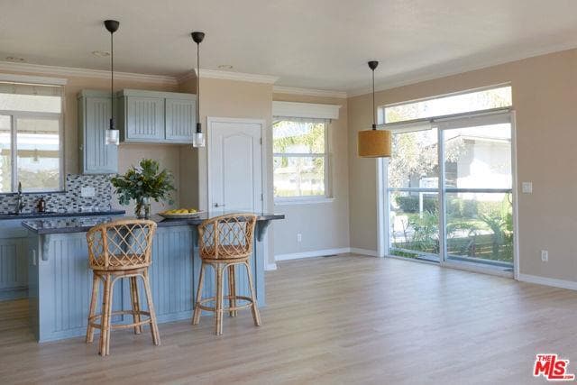 Building Photo - 102 Pawnee Ln